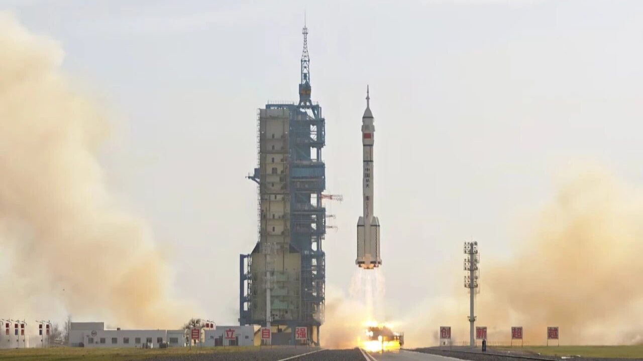 祝贺！神舟二十二号飞船发射取得圆满成功