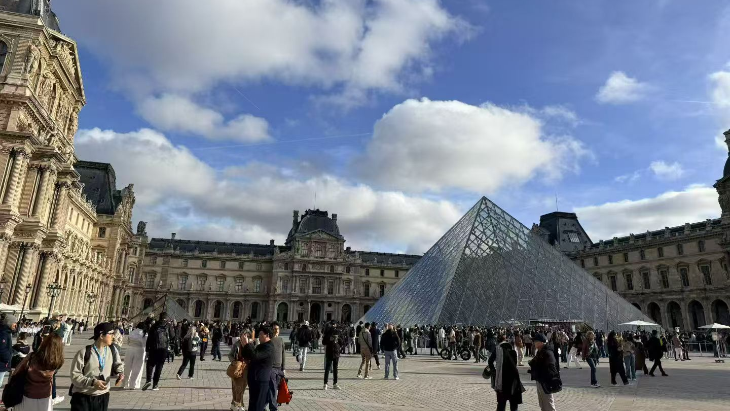 卢浮宫劫案最后一名现场作案嫌疑人被立案侦查