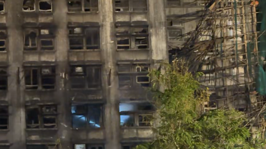 香港宏福苑起火房屋结构暂无危险 预计今天完成搜索工作