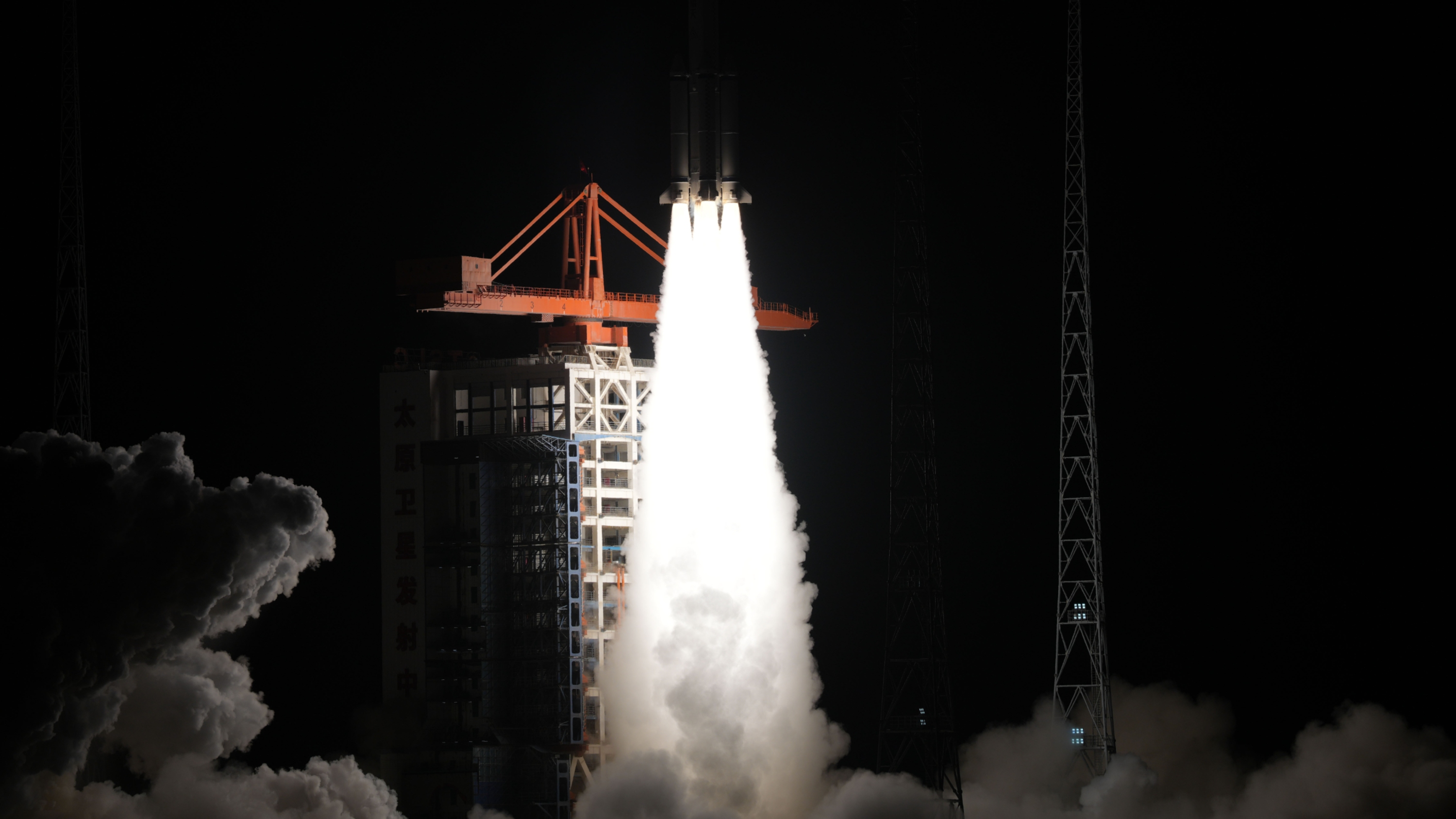 我国成功发射卫星互联网低轨卫星