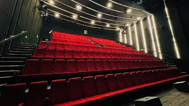 看度深观察｜城市与电影的百年共鸣：看成都广电如何“搭台”与“深耕”