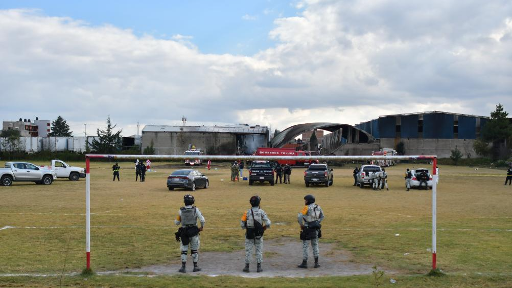 墨西哥一小飞机坠毁致7人死亡