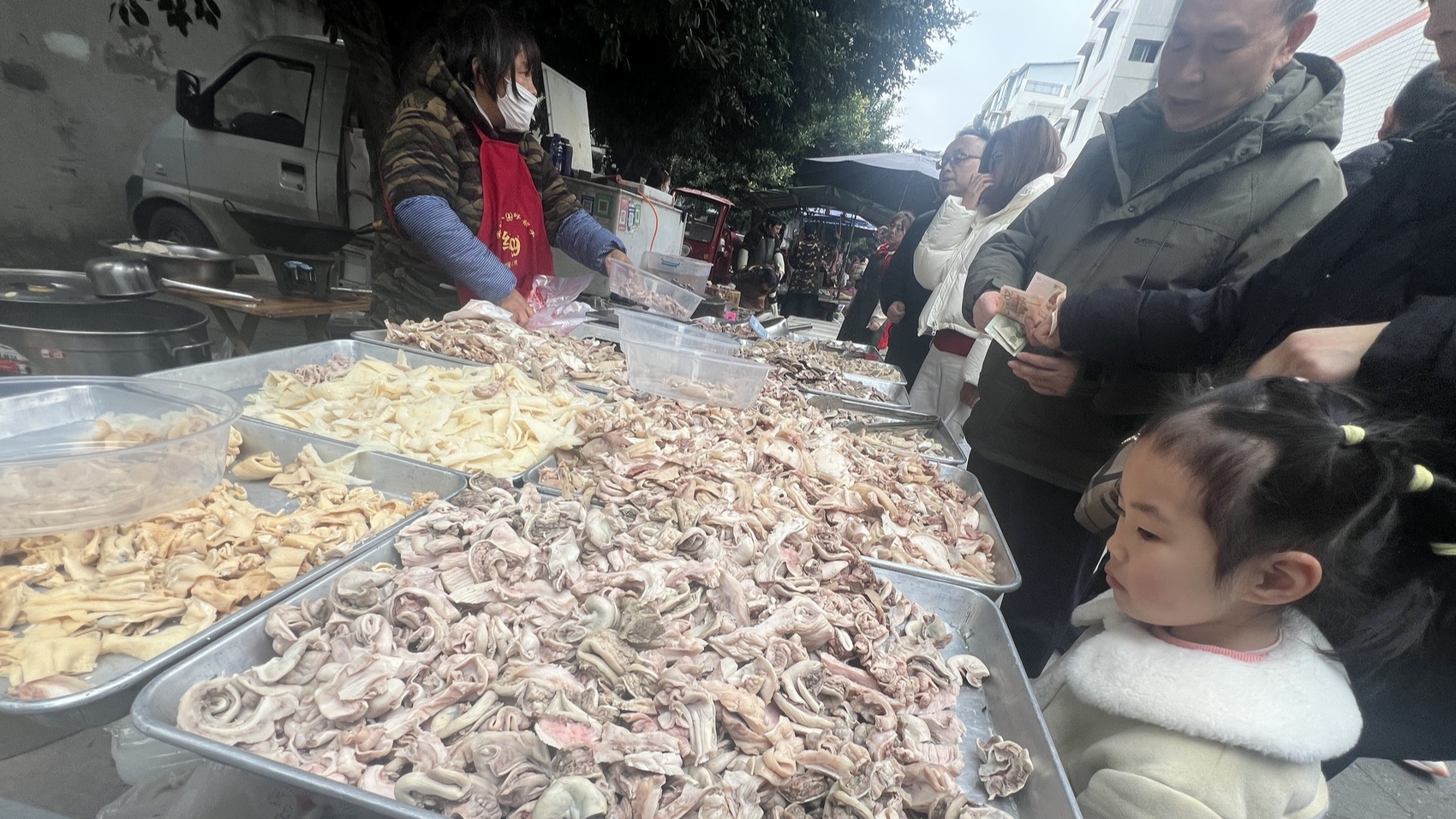 冬至成都新鲜羊肉每斤涨2—4元，羊肉汤价格持平