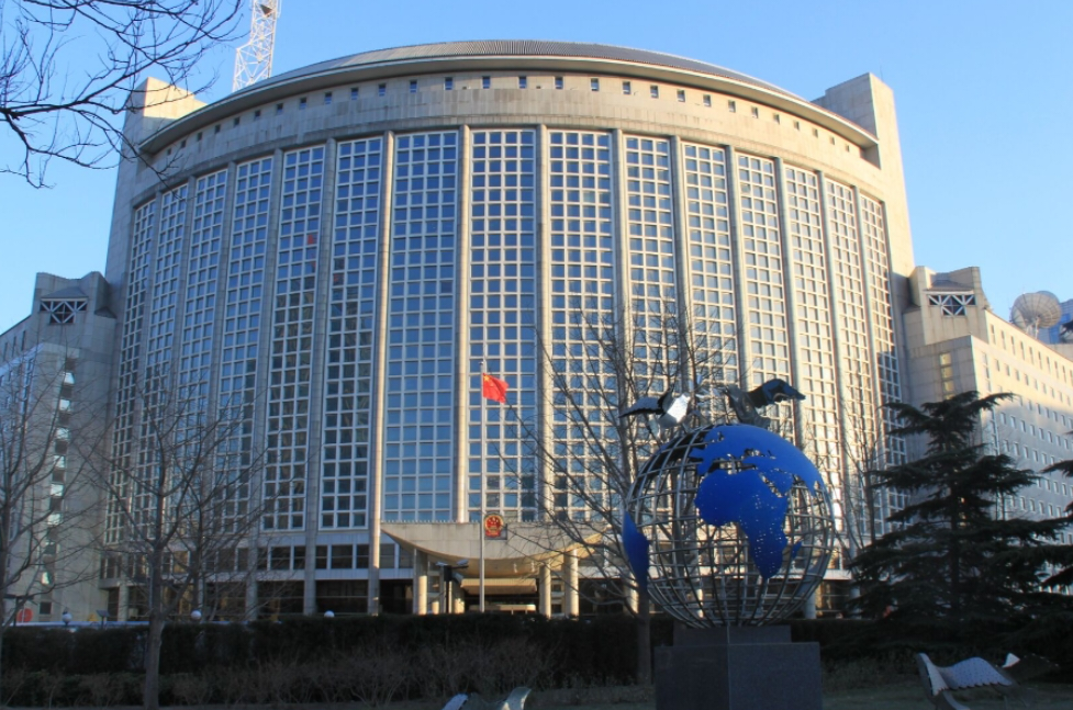 外交部：中方欢迎柬泰签署停火联合声明