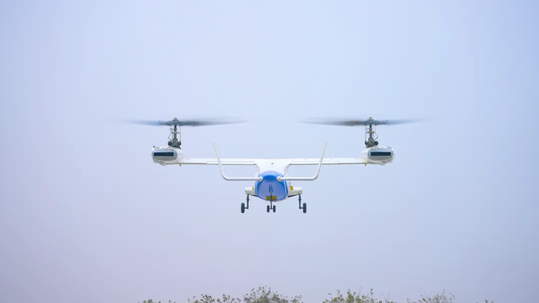 重大突破！全球首款6吨级倾转旋翼飞行器在四川首飞