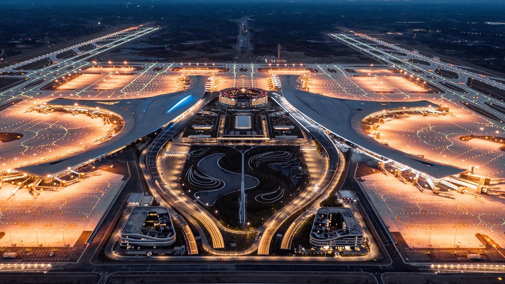 元旦假期出入境“热度”攀升，成都天府空港口岸预计日均出入境1.9万人次