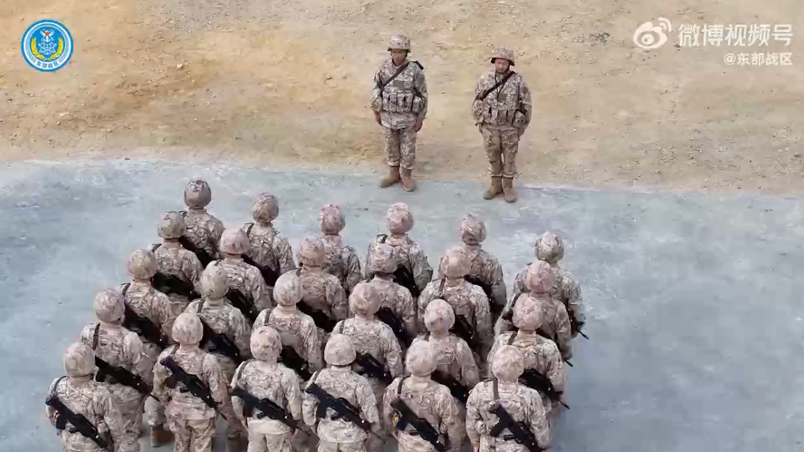 东部战区实施远程联合火力突击 实弹射击全部命中
