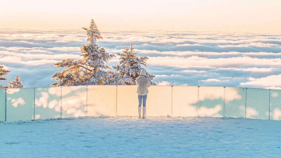 耍雪、滑雪、泡温泉，冬日成都的限定爆款玩法→