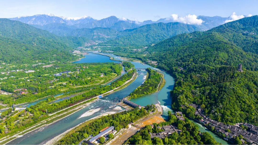 国新办新年首场发布会 国家发展改革委副主任为何提到三星堆、都江堰？