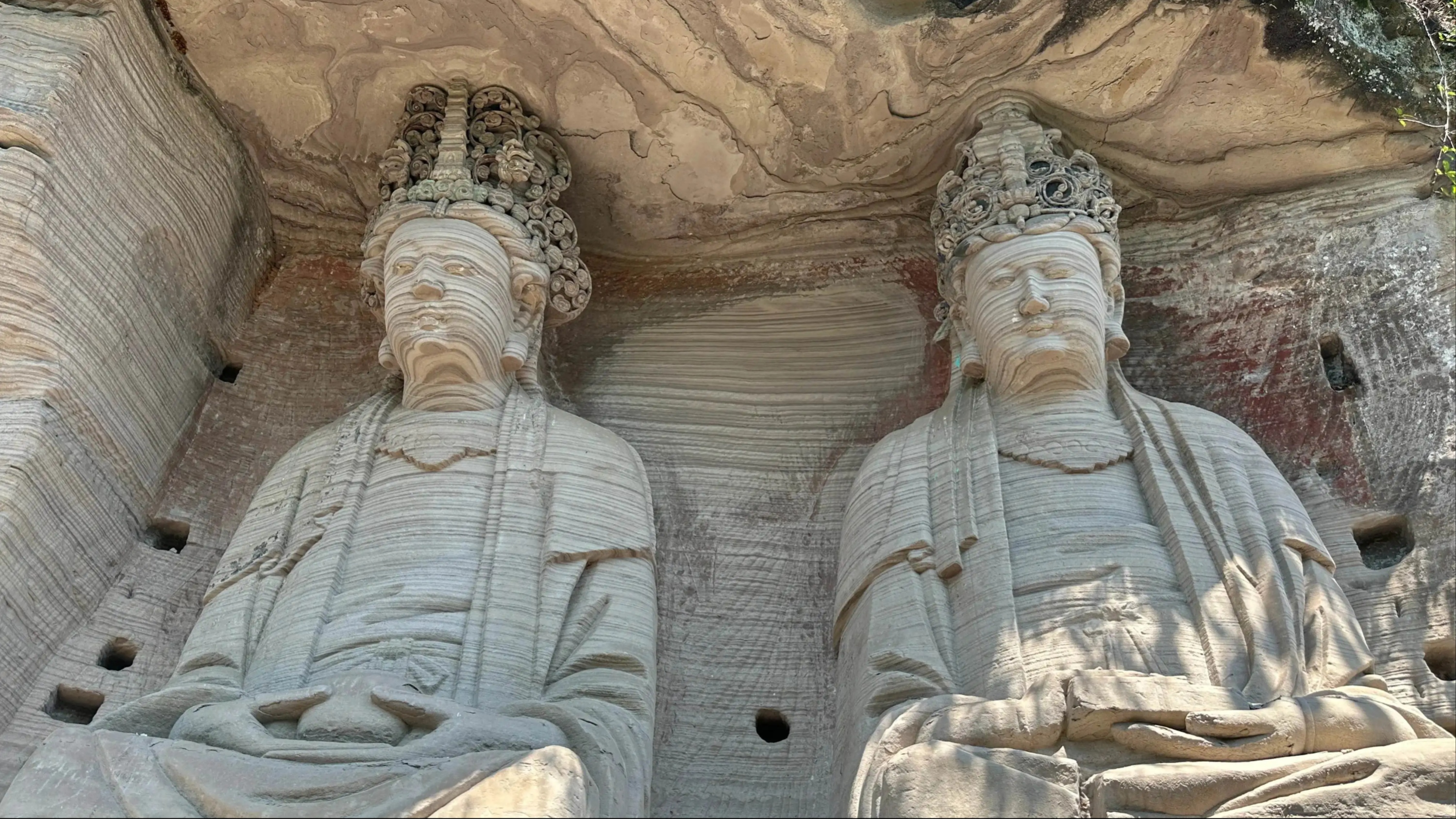 从石窟牵手到百业共振 “资足常乐”解锁川渝全域协同新玩法｜成渝6周年：够“6”