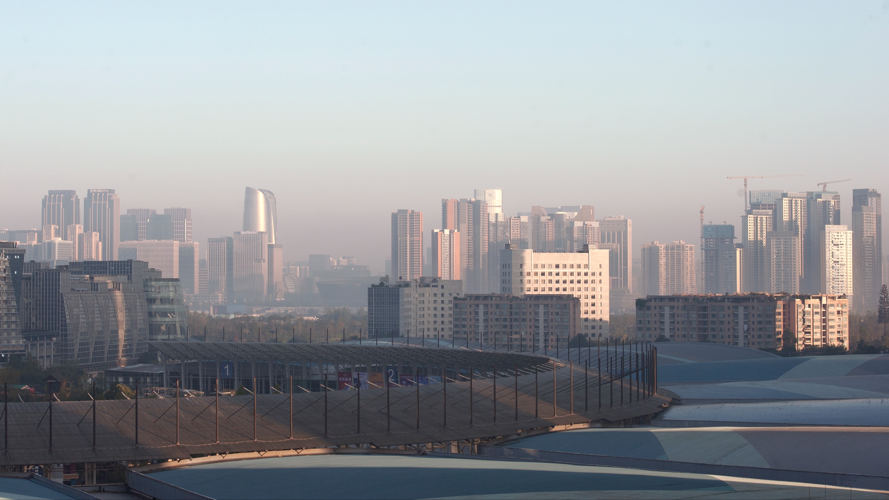 1月9日零时起，成都启动重污染天气黄色预警临时交通管理措施