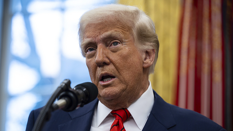 特朗普称将“掌管”委内瑞拉石油产业