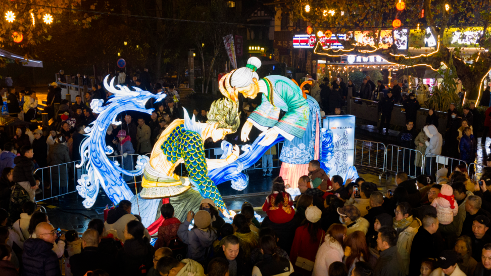 “最长春节”带火出行市场 成都热度飙升→