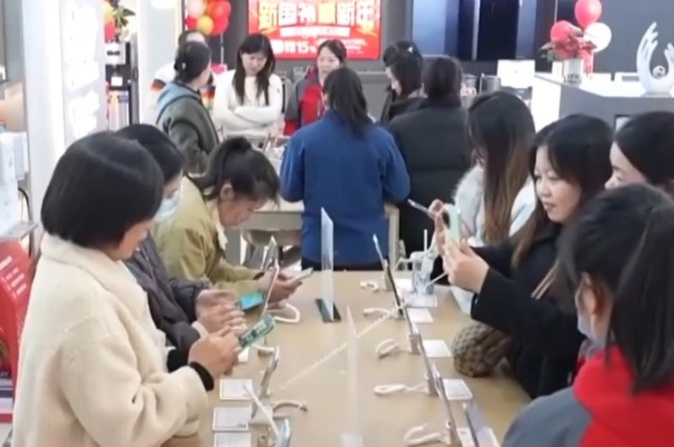 2025年我国消费呈现新亮点 入境消费潜力有效激发