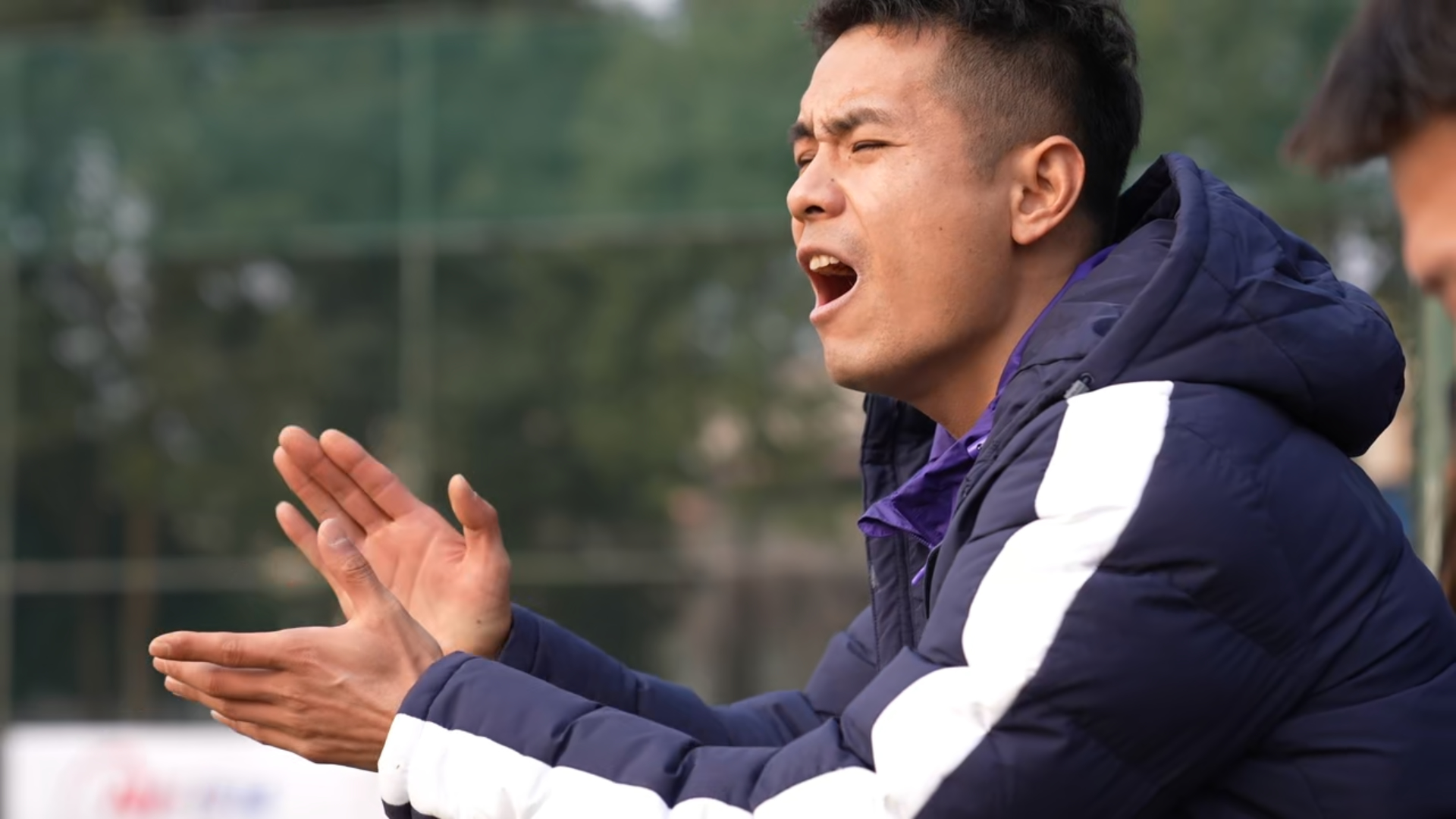 从战场到绿茵场：一名特种兵球员的冠军之路