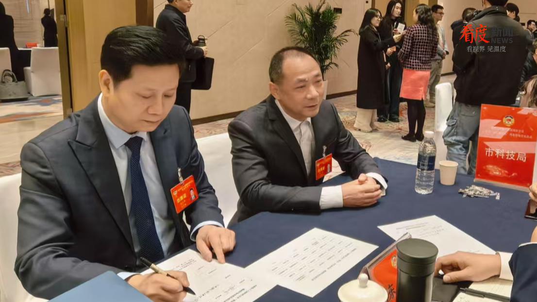 b485f3d260db41789e2e6ea0e8f46709.png b485f3d260db41789e2e6ea0e8f46709.png