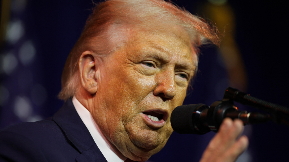 特朗普称希望与伊朗“能够达成协议”