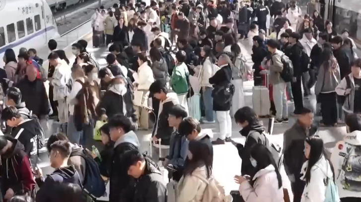 哪些油不能带上火车？铁路出行安全指南来了