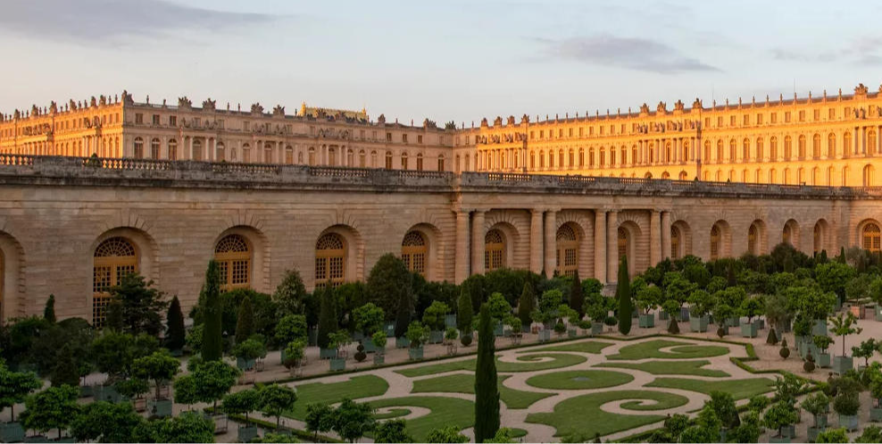 法国凡尔赛宫掌门人接任卢浮宫博物馆馆长