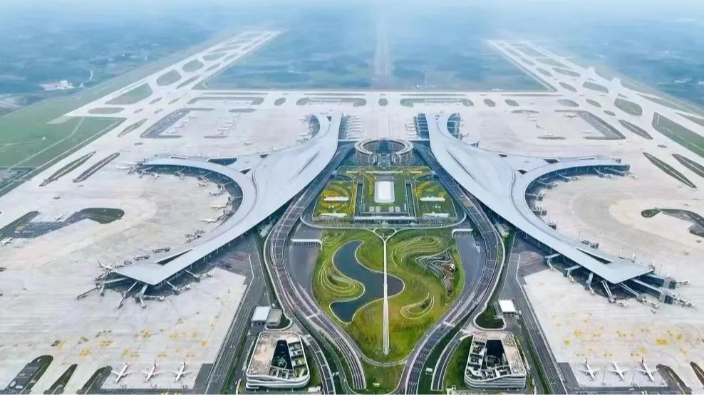 春节民航成绩单出炉：运客2205万，成都天府机场同时上榜国内、国际热门榜单