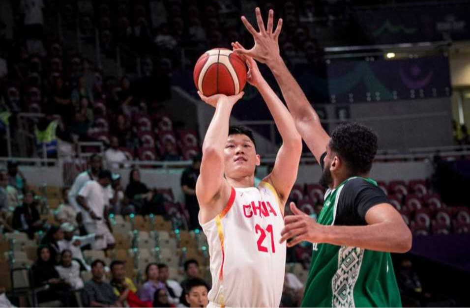 世预赛中国男篮今日迎战日本队 12人名单已公布→