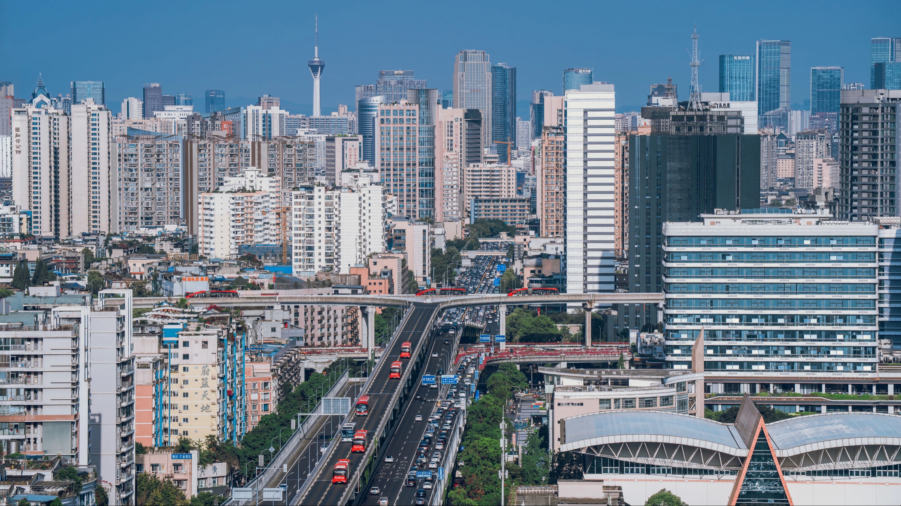 通行效率再提15%？成都这个公交枢纽，扩容了！