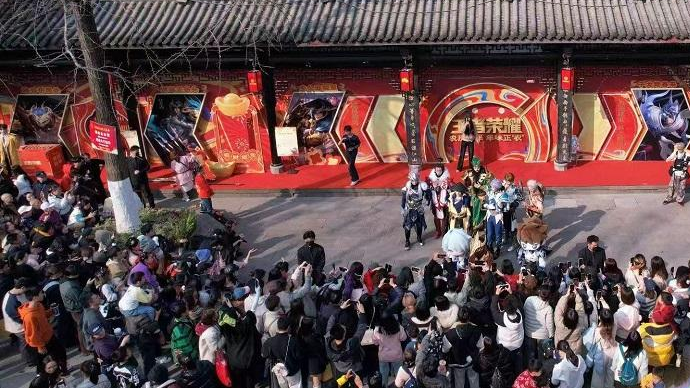 日均入园人数超11万人！IP科技赋能 成都武侯祠大庙会打造文旅融合新标杆