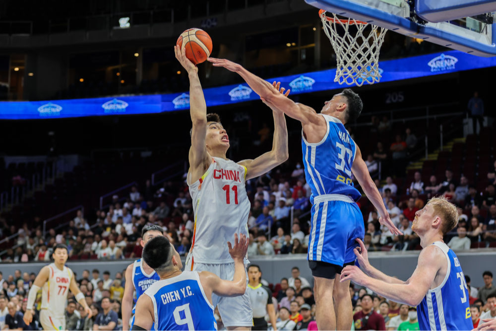 男篮世界杯预选赛中国队击败中国台北队