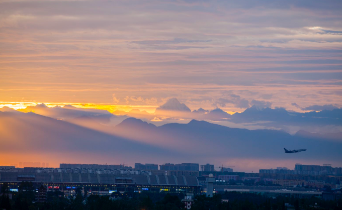 人民日报关注成都：高水平开放引领城市高质量发展