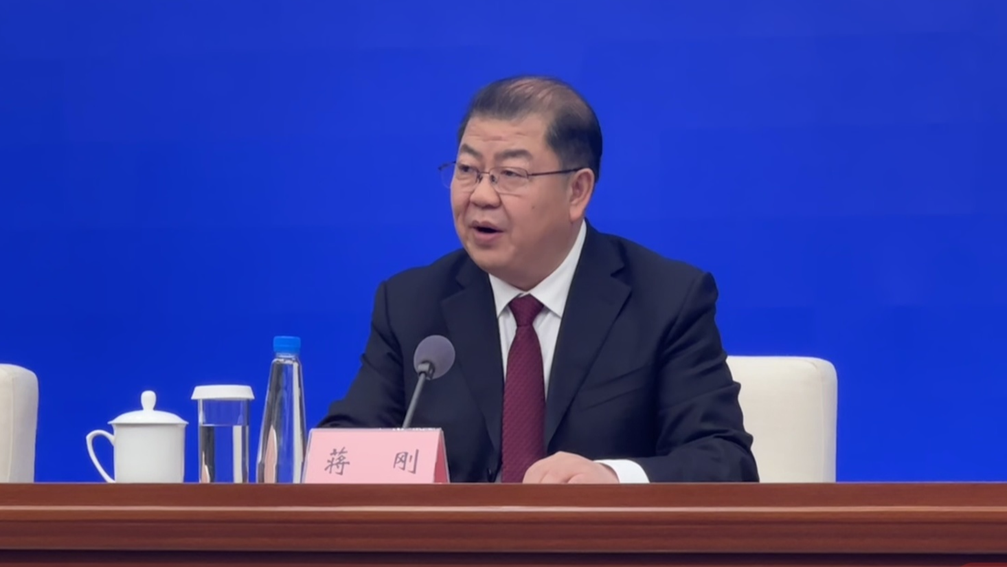 关注省委一号文件｜今年将新建续建粮油千亩高产展示片3000个，确保全年粮食播面稳定在9600万亩以上