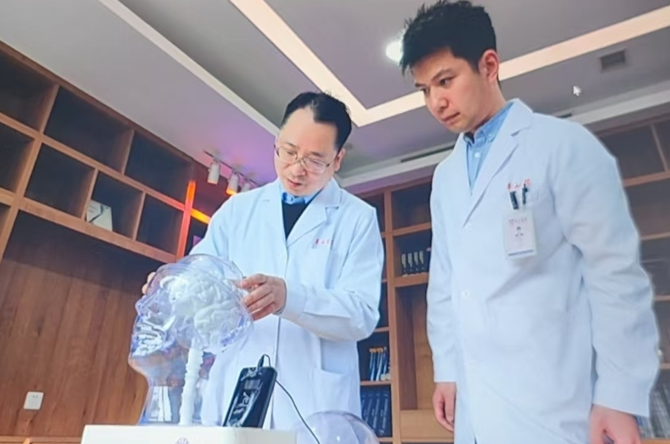 首款侵入式脑机接口医疗器械获批上市