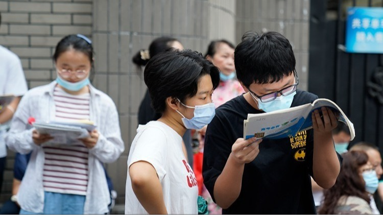 20余省份今举行公务员省考 年龄要求普遍放宽