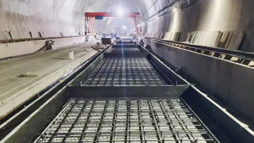 通车后成都3小时可达昆明！渝昆高铁云南段开始铺轨