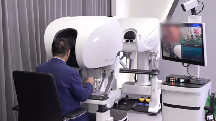 从成都“链接”全球！华西远程手术中心揭牌，一日完成7台横跨三大洲手术