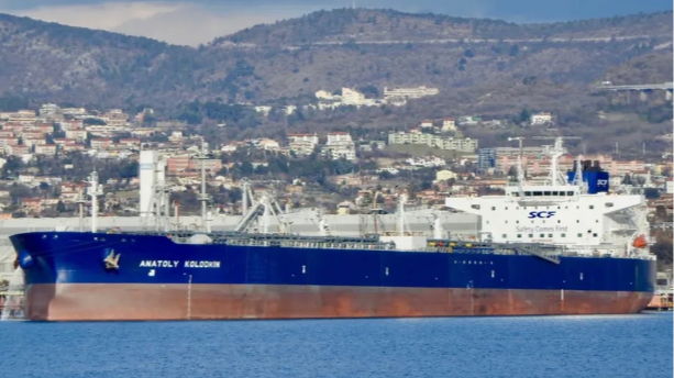 美官员透露美国允许一艘俄罗斯油轮驶抵古巴