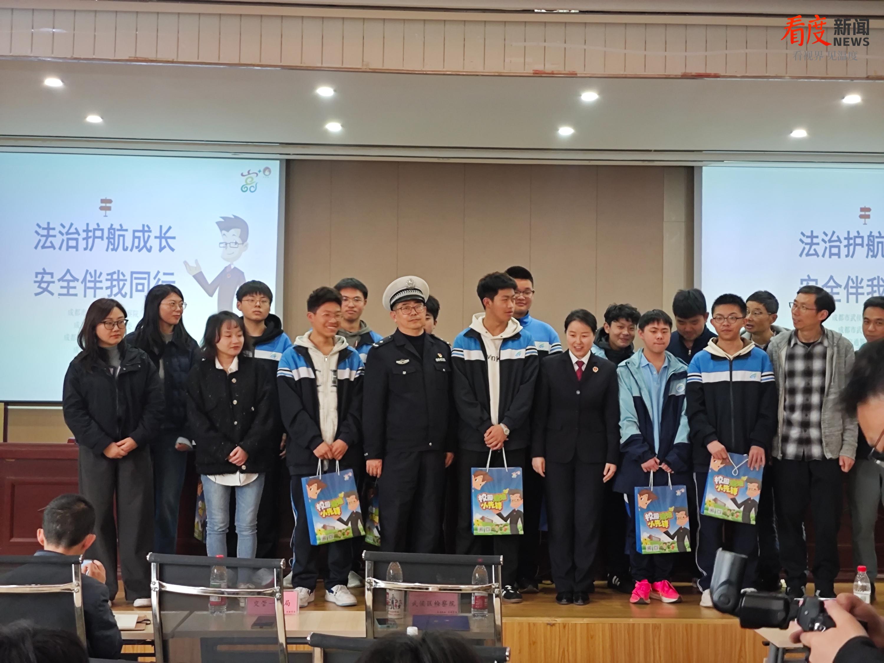 aa70656839f143e78690add8c4fefc67.png aa70656839f143e78690add8c4fefc67.png