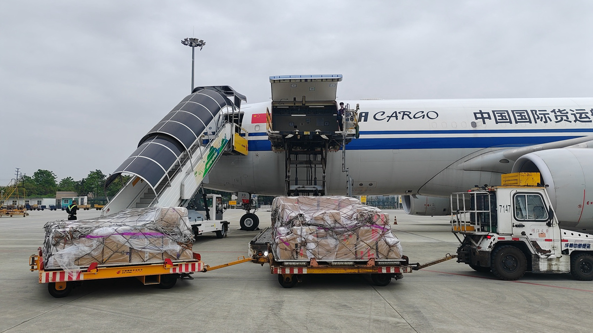 成都定期直飞欧洲全货机航线已达12条