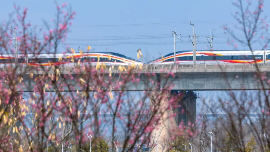 五一小长假火车票即将起售，4月17日可购5月1日火车票