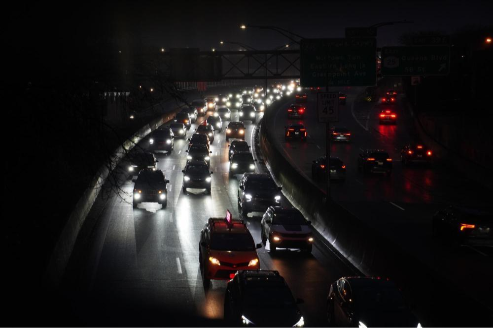 伊朗战事变赌局？美调查“内幕交易”细节披露