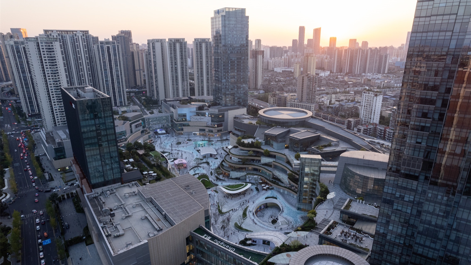 华润置地拟转让成都万象城主体公司100%股权