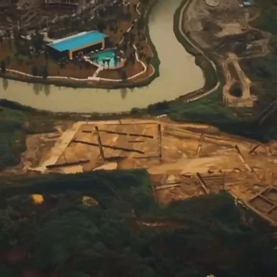 红桥遗址古今相映，水利智慧引人赞叹！