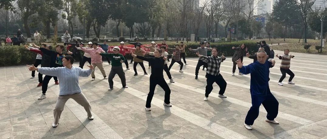 温江一家亲！家门口的老年大学，开启银发乐生活~
