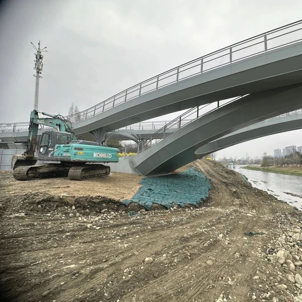 清水河温江段防洪治理工程加快建设→