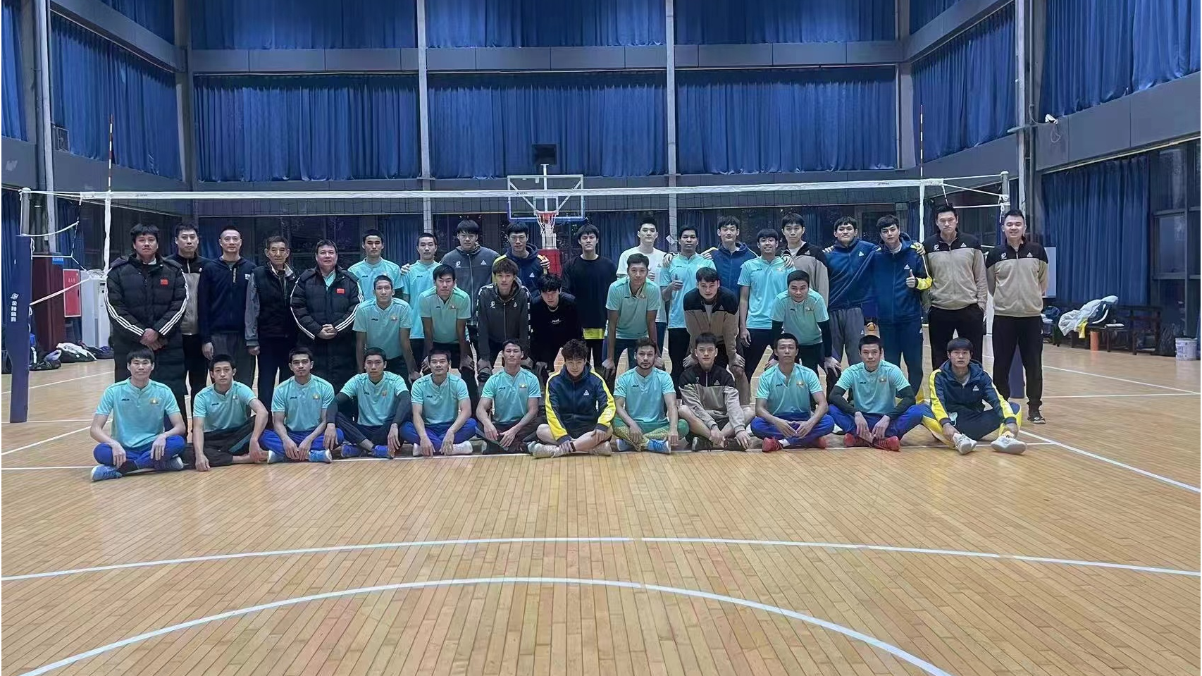 New Friends Are Here. Visiting the Training of Myanmar National Volleyball Team in Wenjiang District 又来新朋友  探访缅甸国家排球运动员温江训练