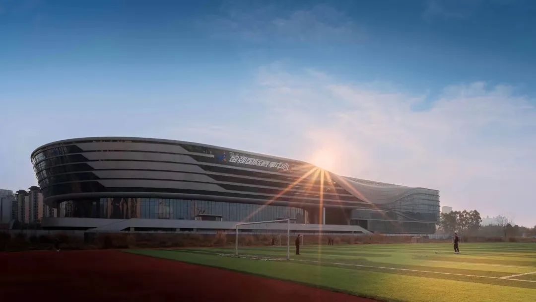 凤溪运动场今日重新开放了！足球场分时段免费开放!