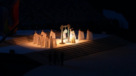 天府融媒看大运｜太阳神鸟、川剧变脸、火锅？总导演：开幕式都有！