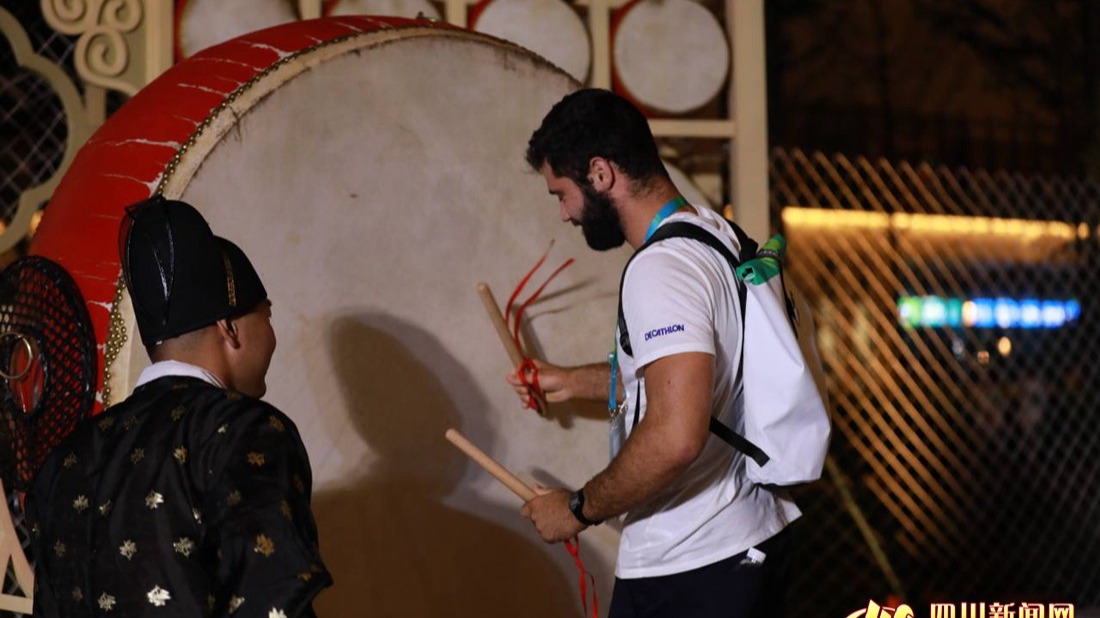 天府融媒看大运丨大运村里品国潮 探访运动员们的“家”