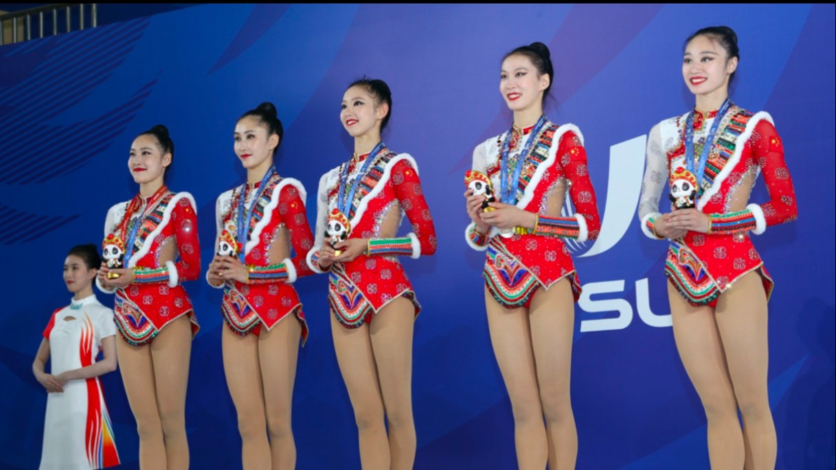 天府融媒看大运｜新闻特写：中国队“小花”夺金背后的故事