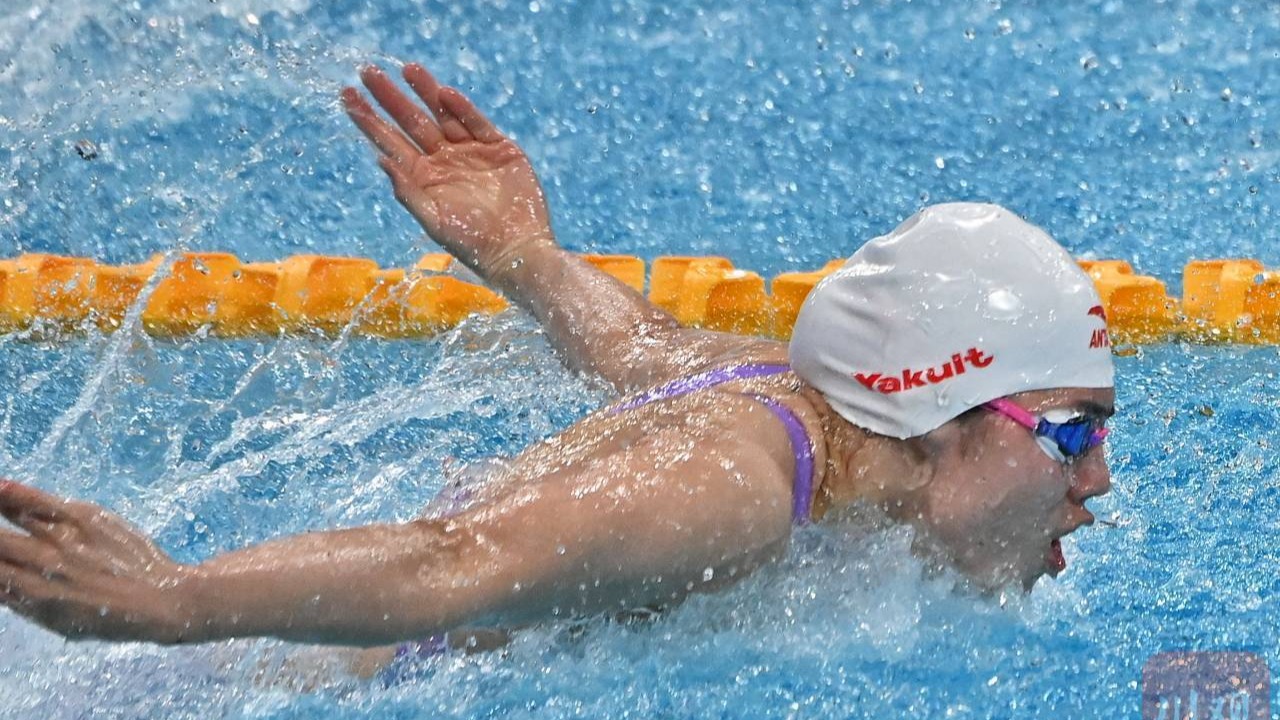 天府融媒看大运｜张雨霏一日四赛 收获两枚金牌打破四项赛会纪录