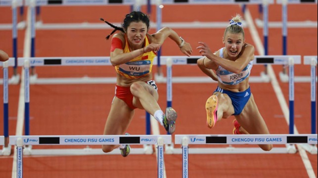 天府融媒看大运丨中国女子跨栏是最棒的！吴艳妮赛后接受自贡观察记者采访